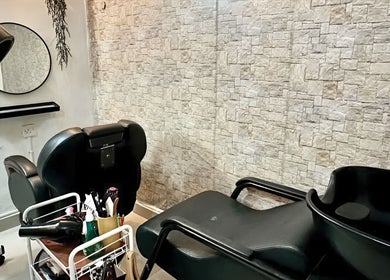 Luxurious hair salon setup at Belaian Emas Spa, Hulu Selangor, in Kuala Kubu Baru, Selangor, MY.