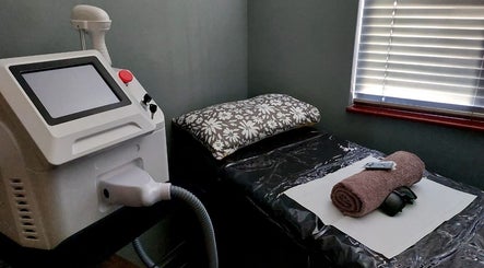 Elle Esthetics Brackenfell image 2