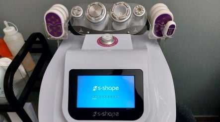 S-Shape beauty equipment at Elle Esthetics Brackenfell, Cape Town, Western Cape, ZA.