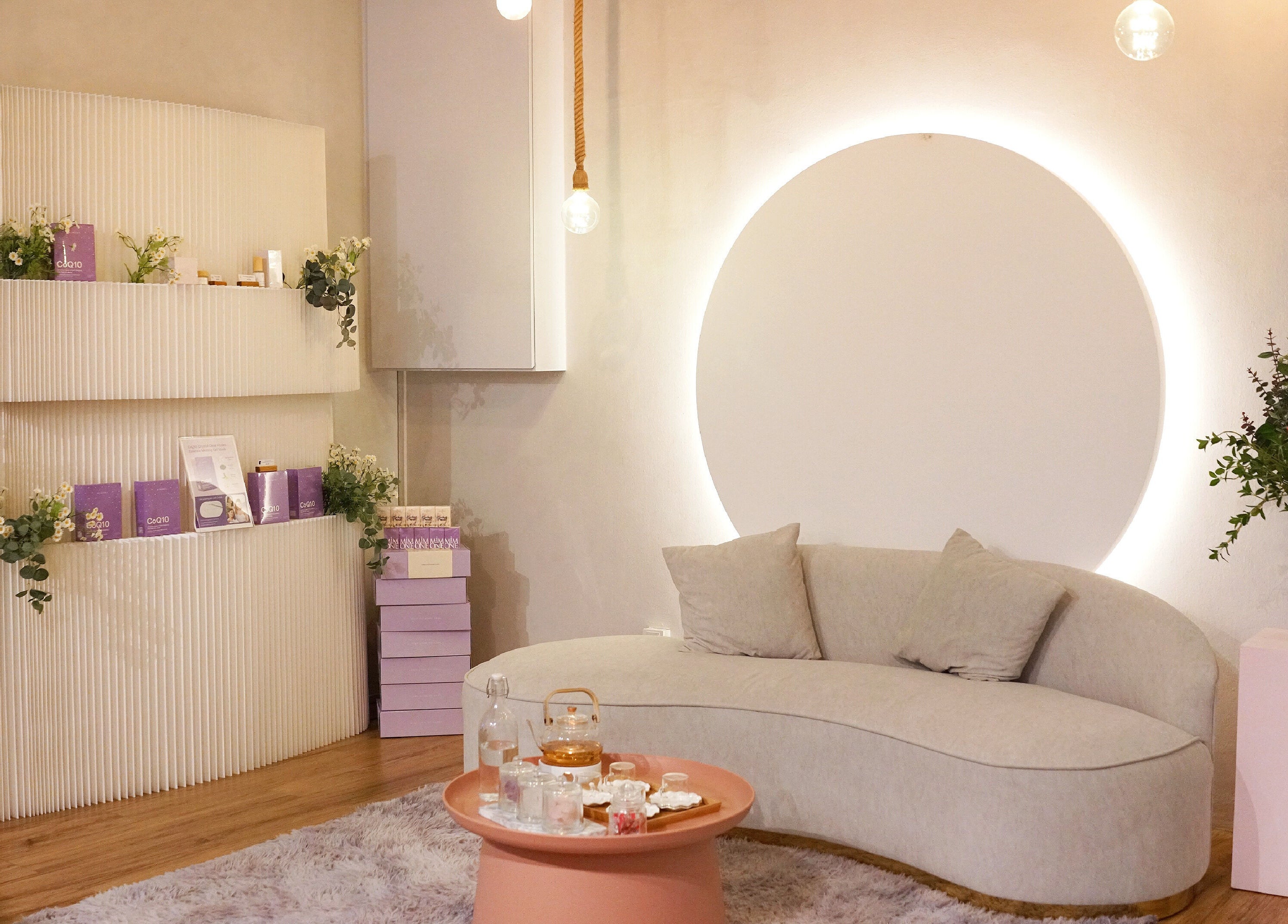 A serene lounge at MIMONE Spa Bangsar, Kuala Lumpur, featuring plush seating with elegant decor.