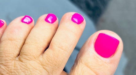 Nails On Wheels, Luxury Mobile Nail Salon billede 3
