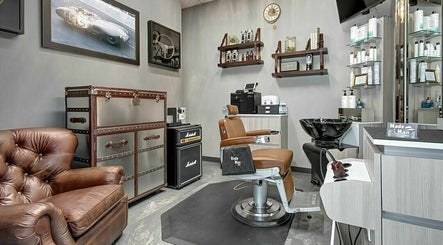 Made Man Salon