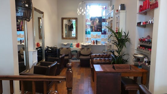 Crystalise Salon - West Hampstead