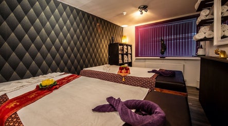 King Thai Therapy Knowle image 2