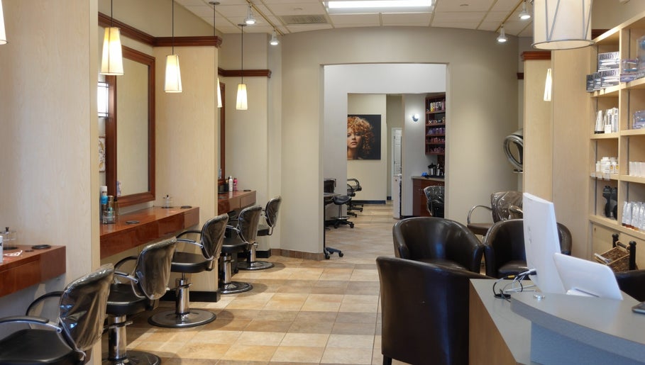 Immagine 1, Bellevue Salons Master Stylists / Colorists