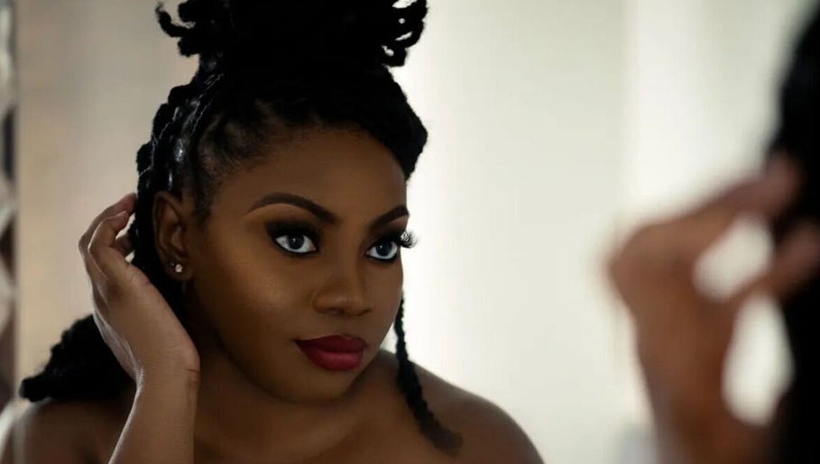 Island Glam Makeup Artistry imagine 1