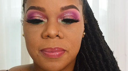 Island Glam Makeup Artistry imagine 2