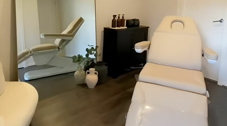 Salon Celeste