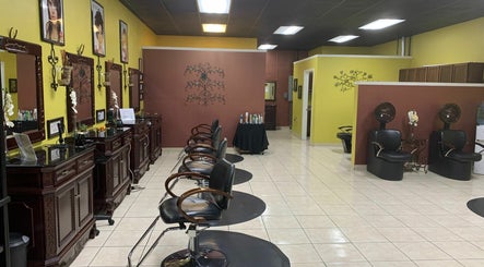 Bloom Salon & Spa image 3