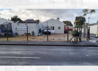 Front view of Limitless Beauty by Classy Lash Goddess in Cape Town, Western Cape, ZA. Modern exterior with parking.