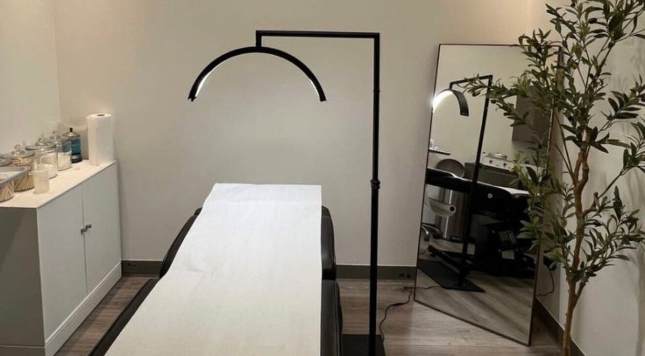 Tranquil treatment room at Limitless Beauty in Cape Town, Western Cape, ZA, showcasing a stylish interior.