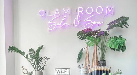 Glam Room image 2