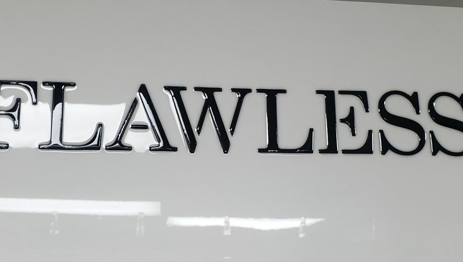 Salon flawless  image 1