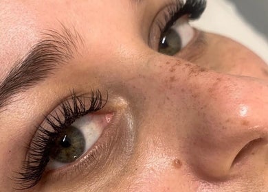Close-up of elegantly styled lashes at Her Heaven, Cape Town, Western Cape, ZA.