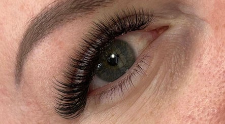 Lashes and Beauty By Jessica