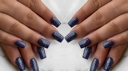 Glam & Glow Cosmetics image 3