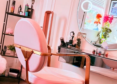 Stylish beauty station at Namastique, Hull, England, GB with plush seating and vibrant decor.