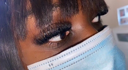 Nat’s Lashes  image 2