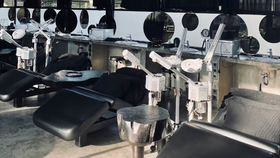 Modern spa interior at Muka Concepts Jalan Green School, Sibang Kaja, Bali, ID with sleek massage tables.