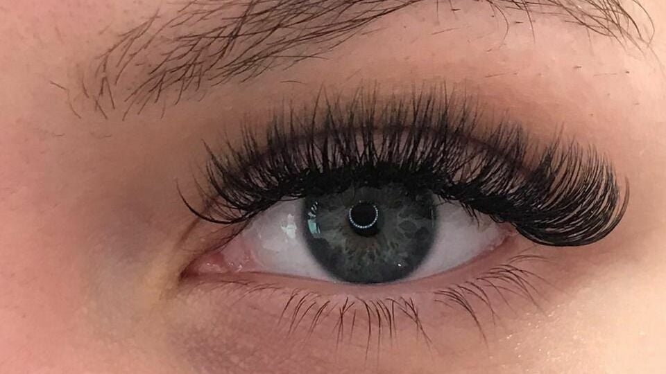 Best salons for eyelash extensions near me in Tierra Blanca Culiacan