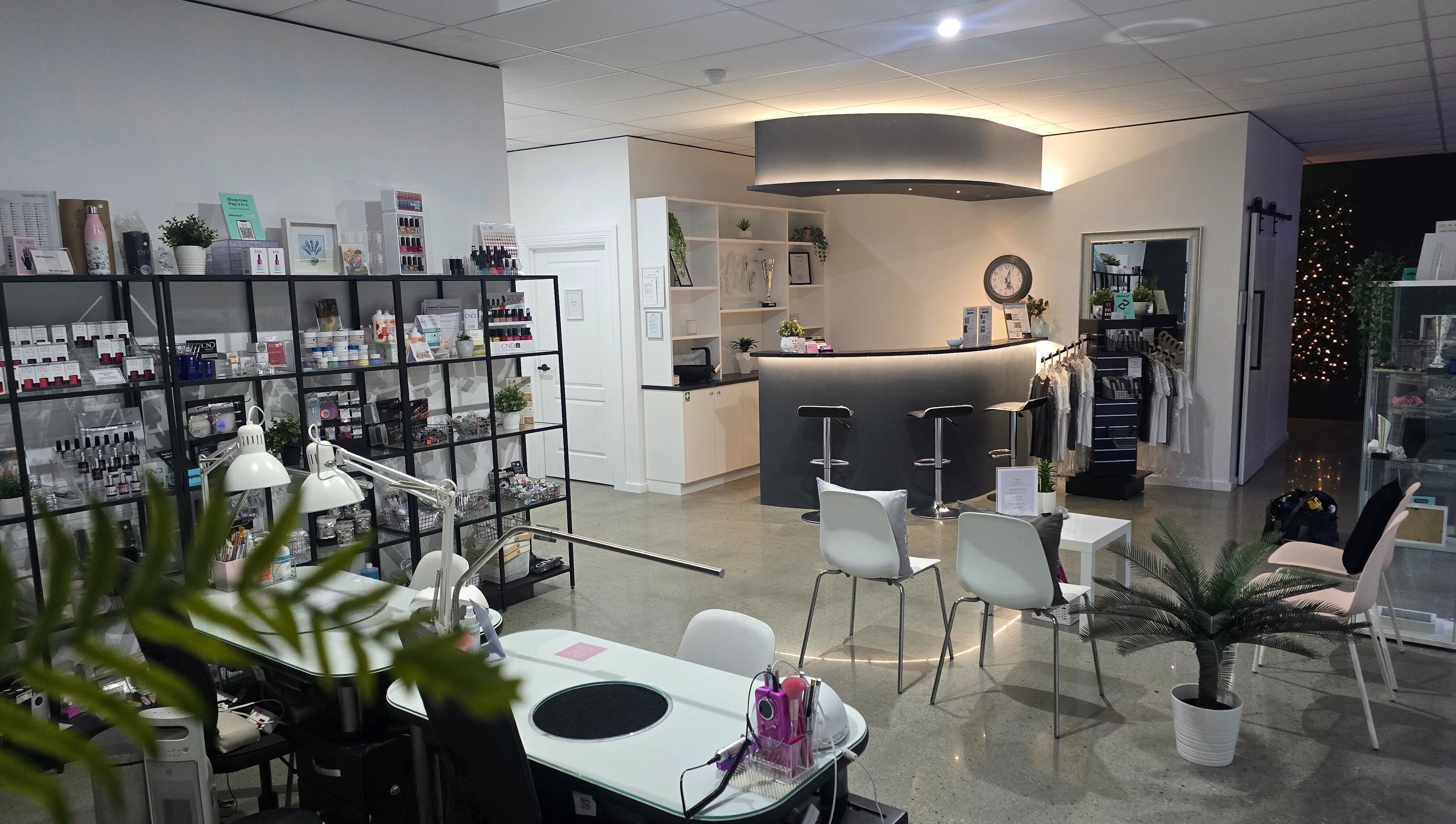 Elegant reception area at Elite Business Studios Pty Ltd in Joondalup, Western Australia, AU, showcasing modern design.