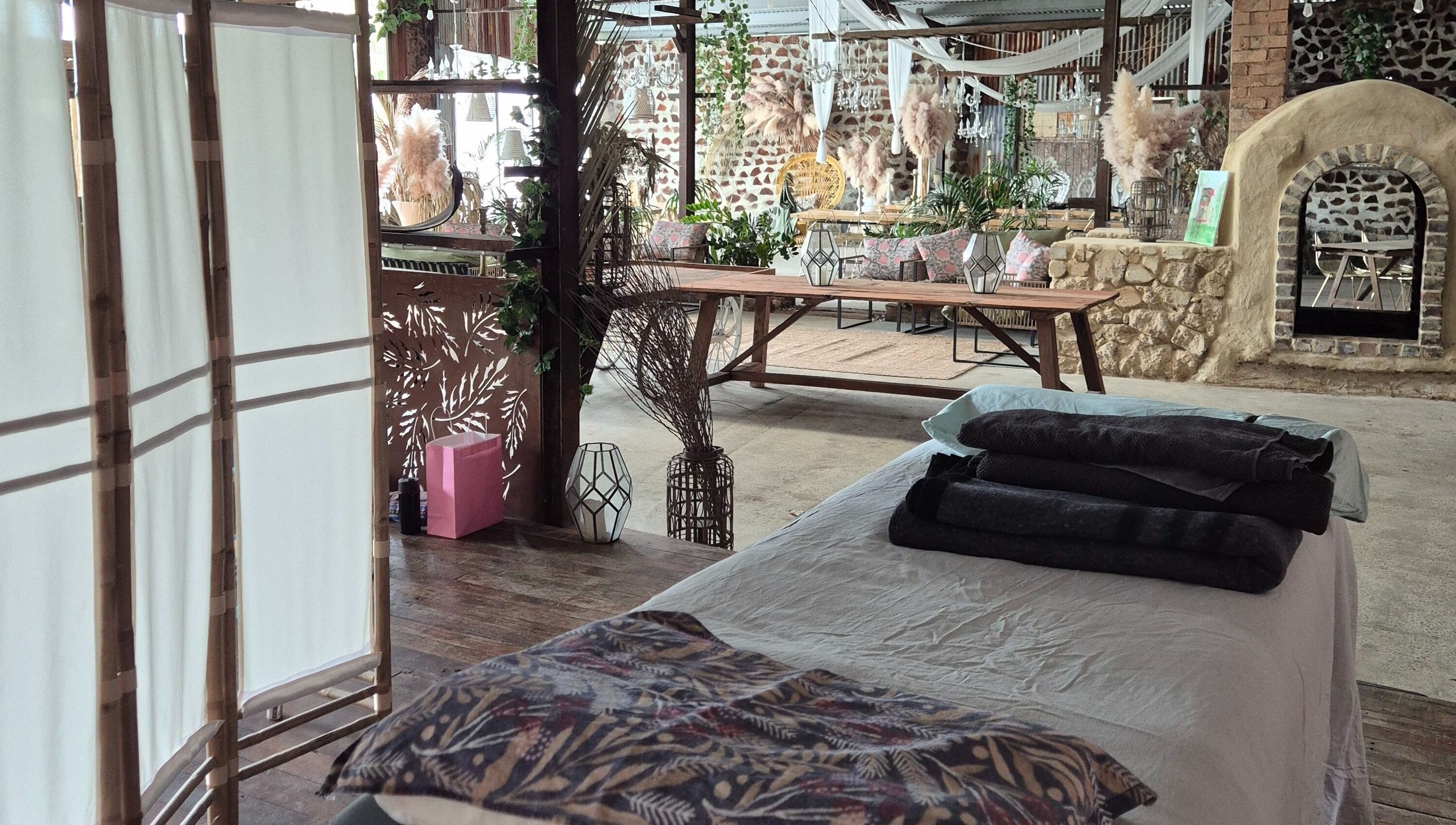 Relaxing massage setup at Aurora Bodywork Mobile Massage, Perth, Western Australia, AU. Inviting and serene.