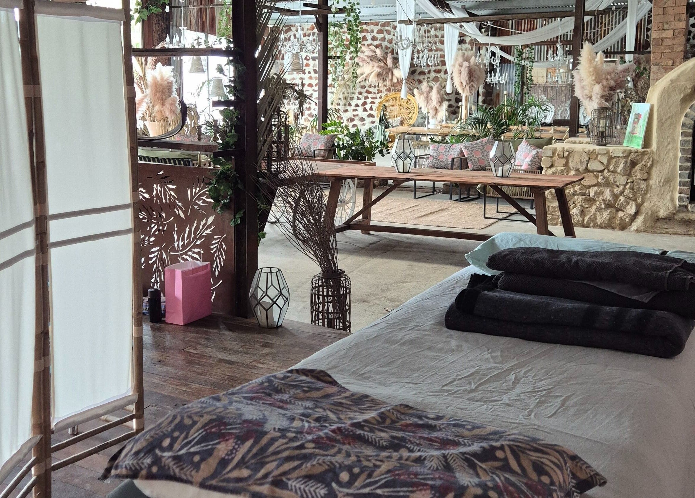 Relaxing massage setup at Aurora Bodywork Mobile Massage, Perth, Western Australia, AU. Inviting and serene.