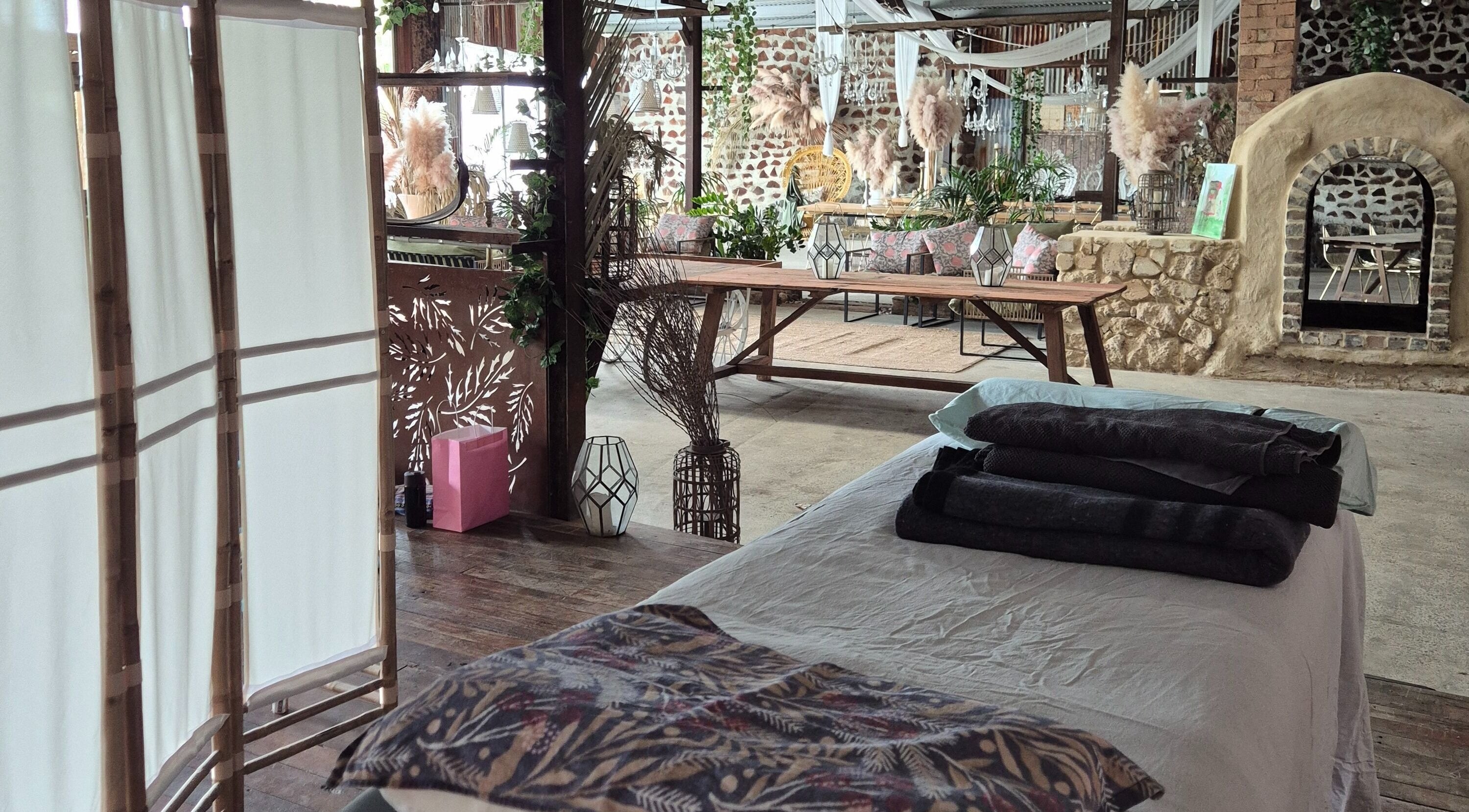 Relaxing massage setup at Aurora Bodywork Mobile Massage, Perth, Western Australia, AU. Inviting and serene.