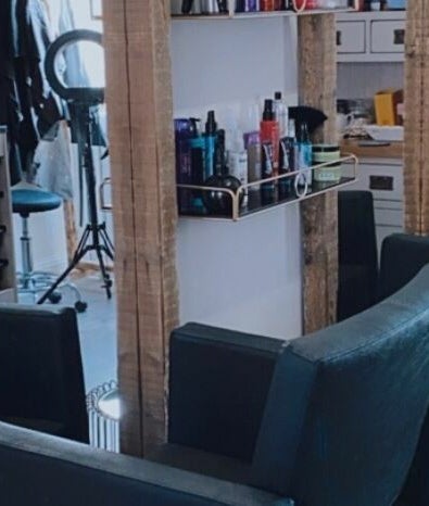 Studio 27  image 2