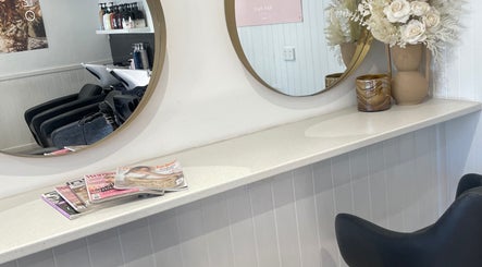 Modern beauty station at Tina Choumar hairdresser in Fulham, South Australia, AU, with elegant decor.
