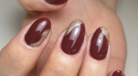 Sarah Emily Nails slika 2