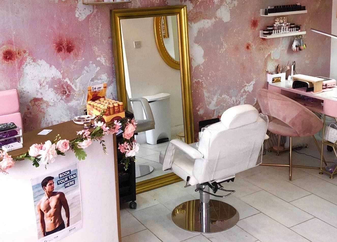 On Point SE19 salon interior in London, England, GB with elegant decor and beauty treatment stations.