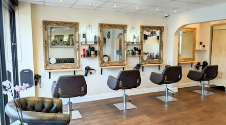 No.77 Hair Salon Coulsdon