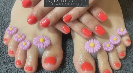 AJD Beauty & Aesthetics Doncaster England offers vibrant floral manicure and pedicure service.