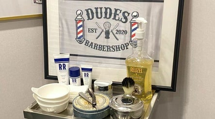 Dudes Barbershop image 3