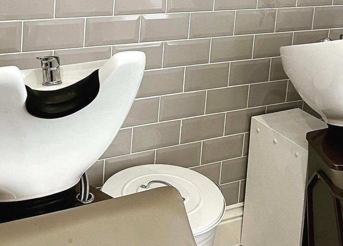 Modern shampoo stations at Hailgate Hair&Beauty in Howden, England, GB with sleek ceramic basins.