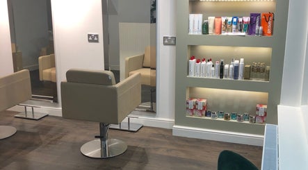 The Salon Holt