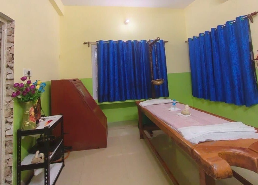 Calming therapy room at Arogya Ayurveda Panchakarma Center Pvt. Ltd., Kolkata, West Bengal, IN.