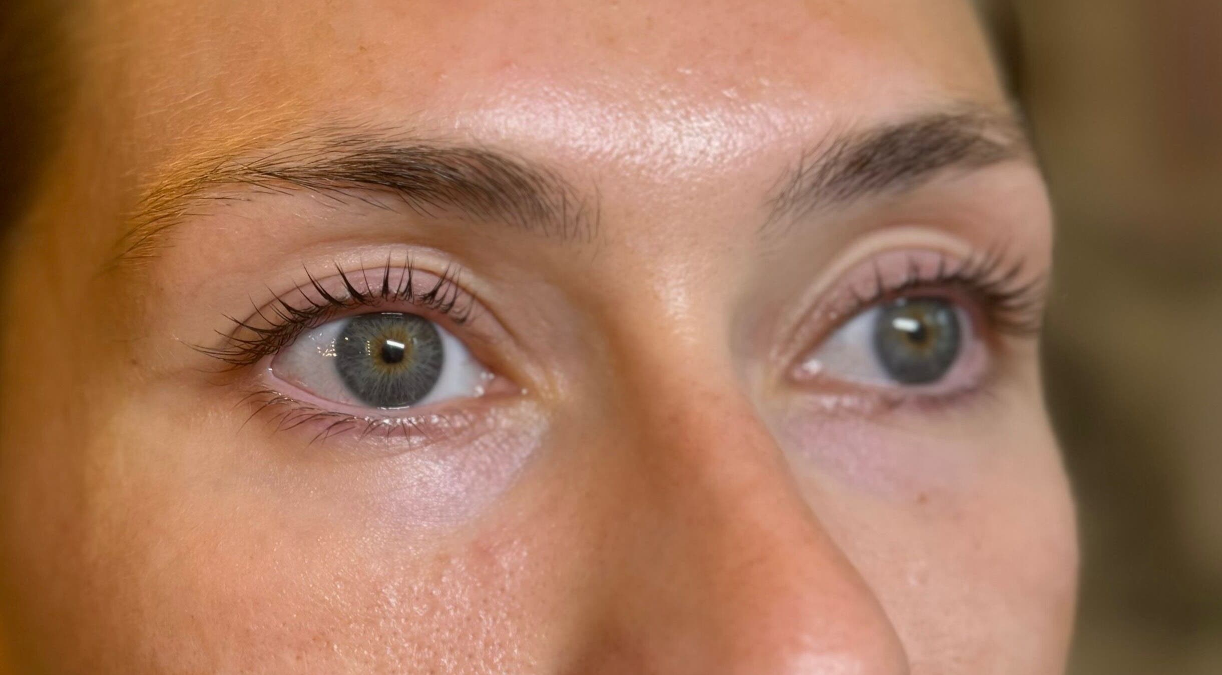 Close-up of vibrant eyes with subtle makeup at Go and Glow Makeup, Kinross, Scotland, GB.