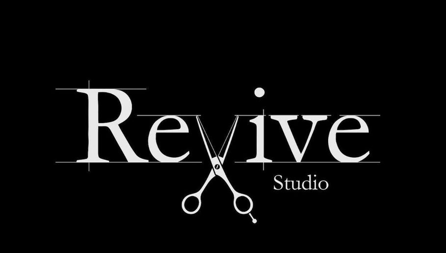 Revive Studio 1paveikslėlis