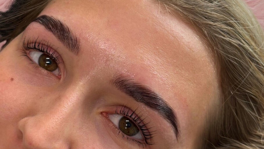 Close-up of styled lashes and brows at Lashes by Molly, Warrington, GB.