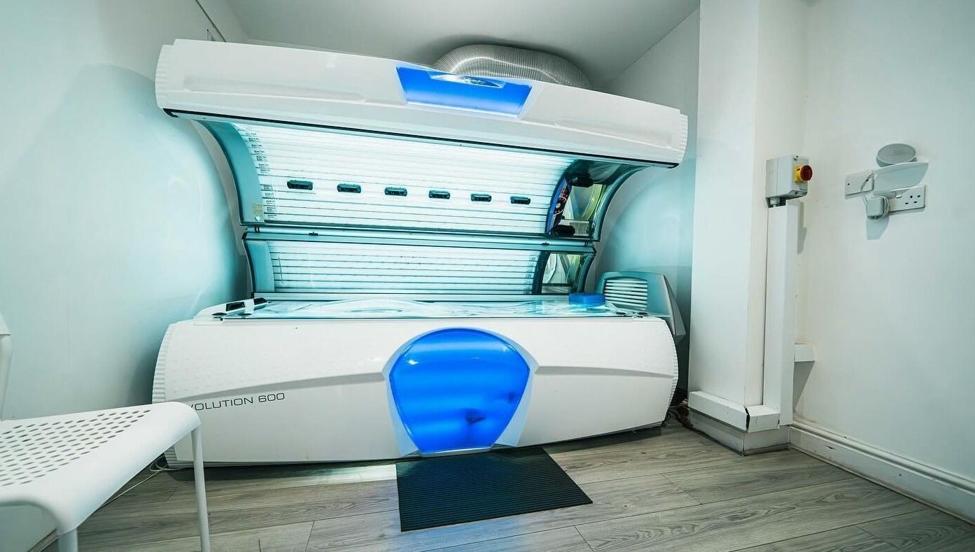 Modern tanning bed at Bronzed of Broadstone, Poole, England, GB for premium sun-kissed glow.