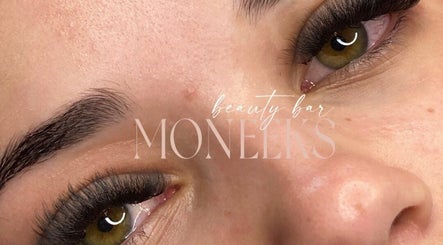 Moneeks Beauty Bar image 2