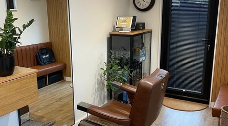 Ridgeway Barbers billede 2