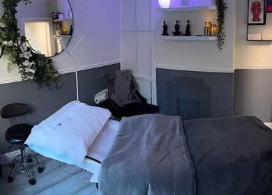 Cozy treatment room at Howden Skin Clinic, Howden, England, GB. Plush interior with calming decor for relaxing sessions.