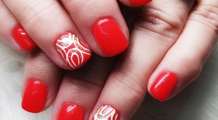 Nails.Com Potch image 3