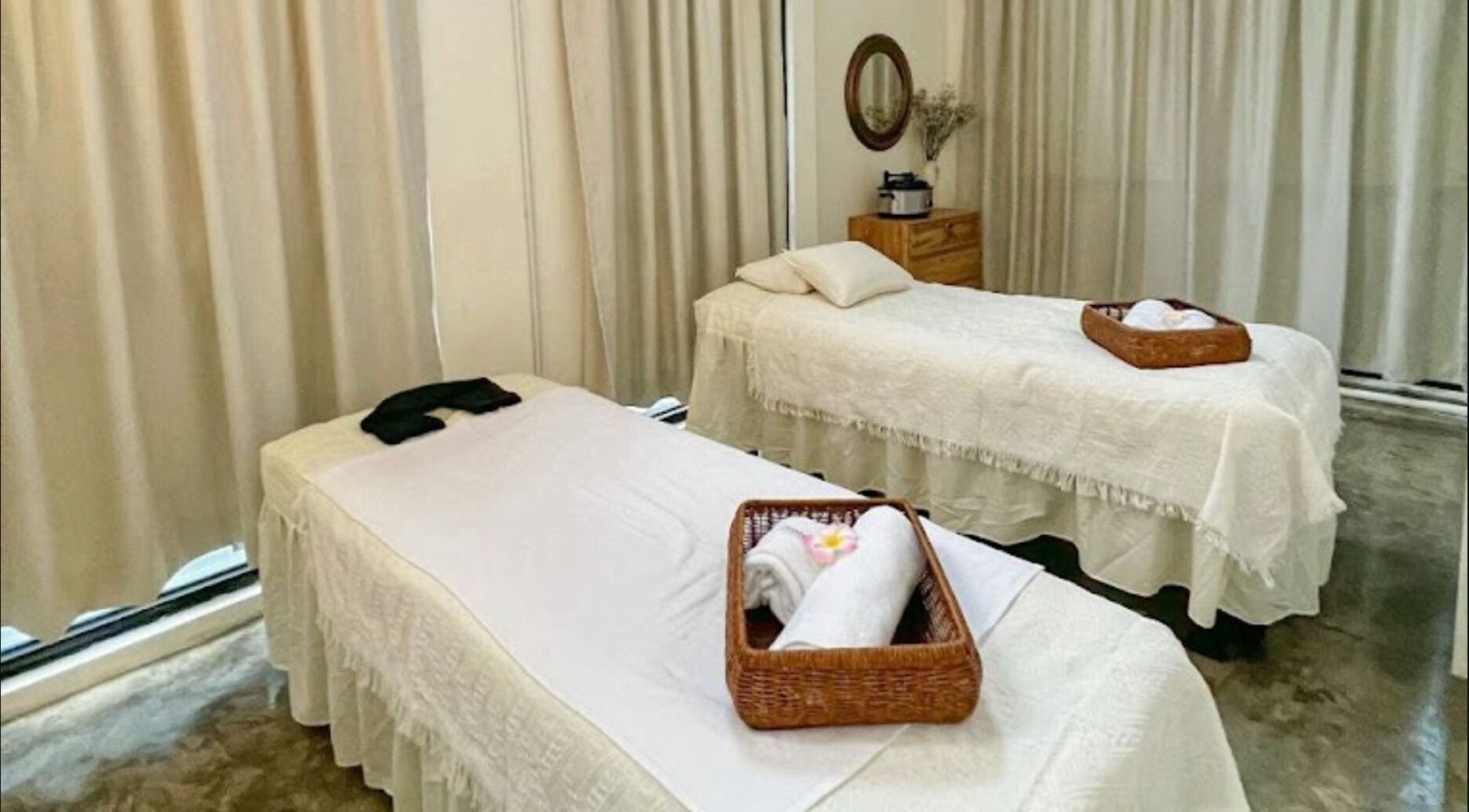 Relaxing spa beds at N by Noonalash - Streetmall @ Cyberjaya, Cyberjaya, Selangor, MY. Enjoy a rejuvenating experience.