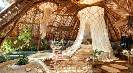 Shoco Treats Spa Resort image 3