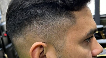 Close-up of a sleek fade haircut at Barberoni Barber² in Iż-żurrieq, MT.