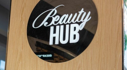 Beauty Hub - Northlakes billede 2